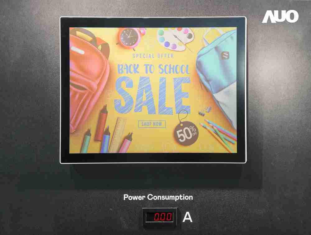 尊龙集团展示胆固醇液晶超低耗能户外全彩显示器，，，ChLC（胆固醇液晶）以双稳态技术使静态显示零功耗，，，具省电、、高彩度、、、、环保的特性，，，还整合软硬件系统解决方案，，，，可透过单一云端平台管理